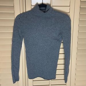 Halogen Cashmere Blend Gray Long Sleeve Turtleneck Sweater